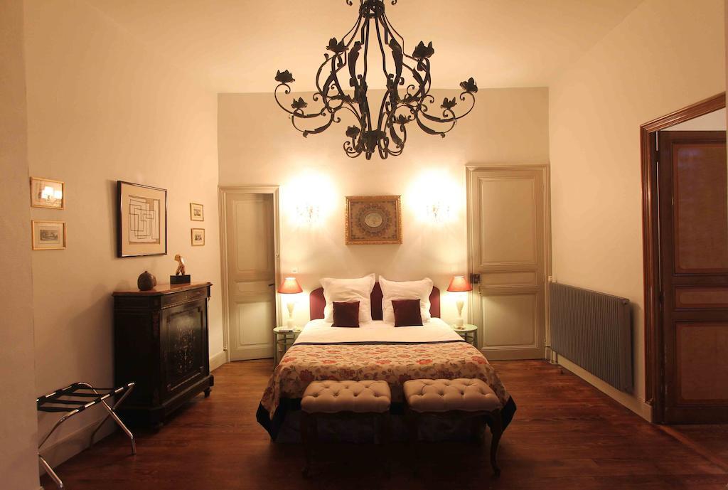 Bed and Breakfast Les Buis Іль-сюр-Тет Екстер'єр фото